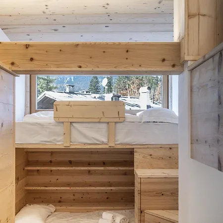 Casa Poligrafica 1, With Mountain View And Near The Town Center *